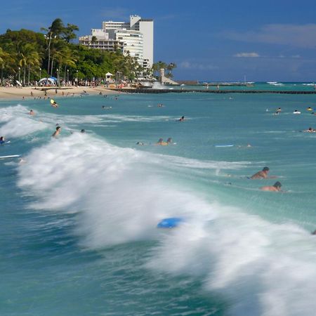 Renovated With City View At Aqua Palms Waikiki 호놀룰루 외부 사진