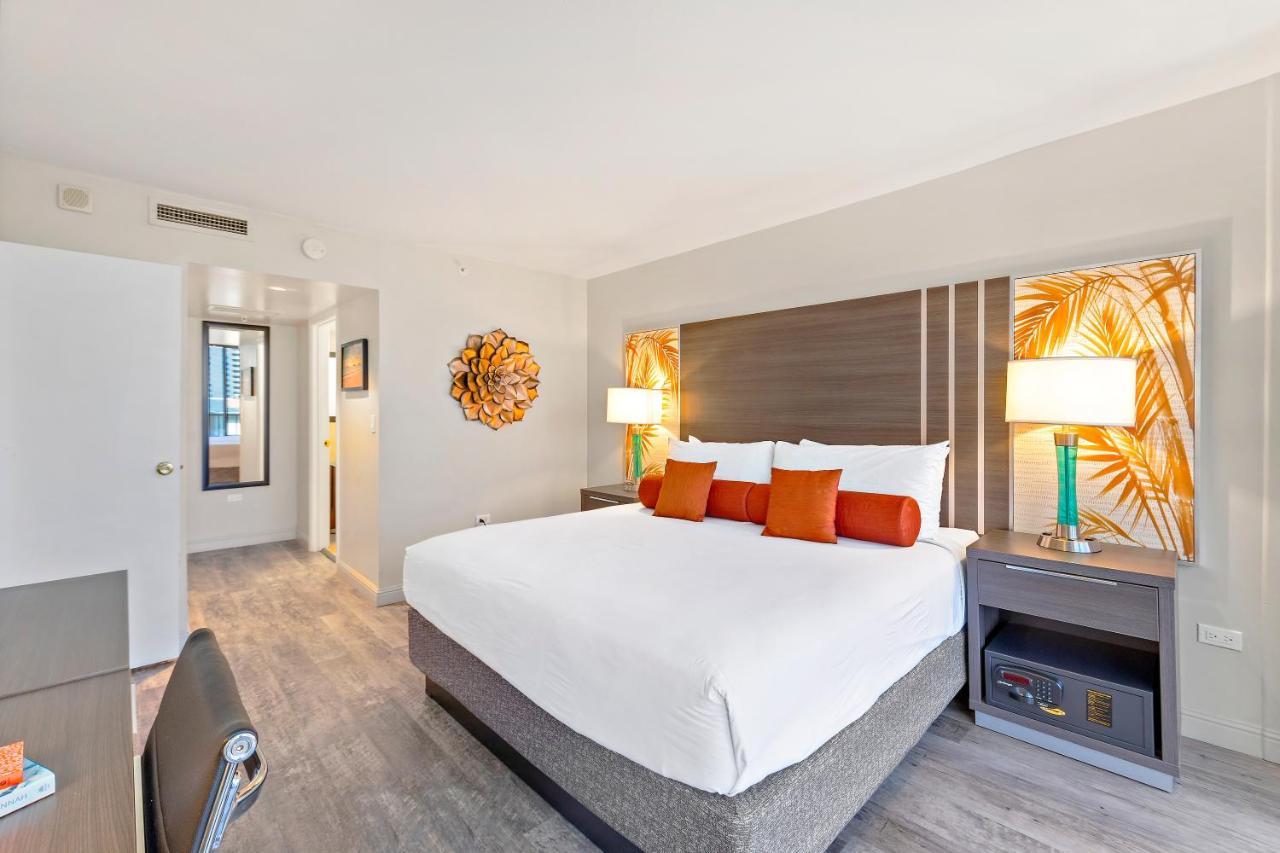 Renovated With City View At Aqua Palms Waikiki 호놀룰루 외부 사진